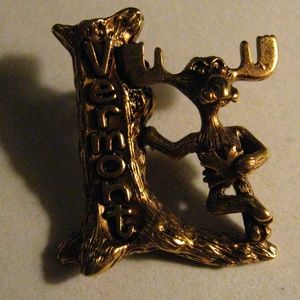 Markie Moose Vermont Mark Eliot Schwabe Lapel Pin